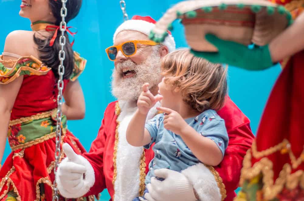 Visita do Papai Noel Surfista e atrações natalinas gratuitas em